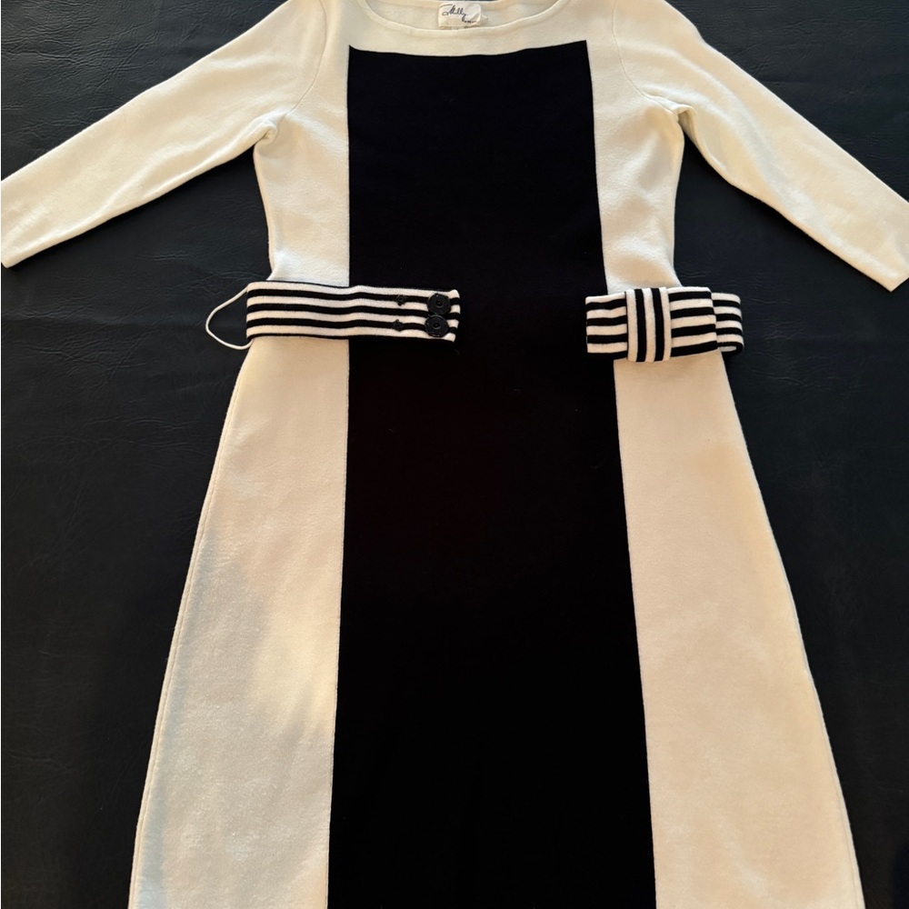 Milly Knit Dress - Classy, Contemporary, Sophisticated. Perfect for Fall! Size S